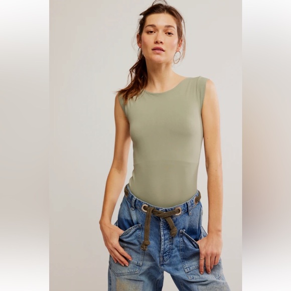 FP Movement Clean Lines Boat Neck Bodysuit in Laurel Oak Size XS/S & L/XL NWT - Picture 2 of 7